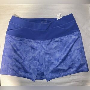 adidas Women's skirts whit shorts size M